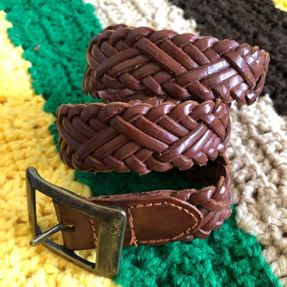 Liz Claiborne Accessories - vtg Liz Claiborne authentic leather braided belt Women Medium